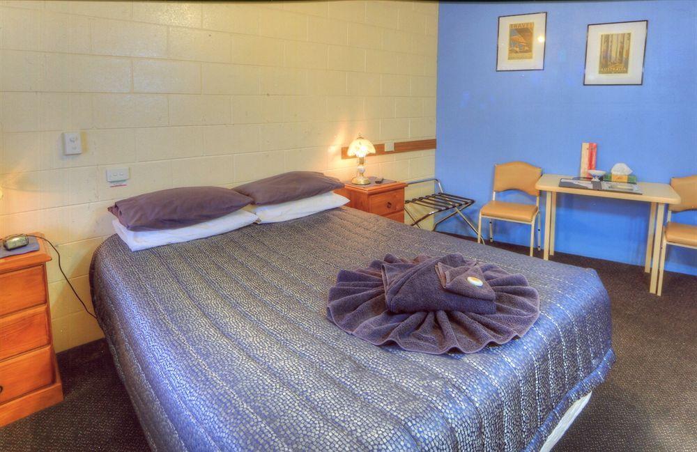 The Lodge Outback Motel Broken Hill Buitenkant foto