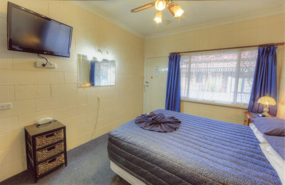 The Lodge Outback Motel Broken Hill Buitenkant foto
