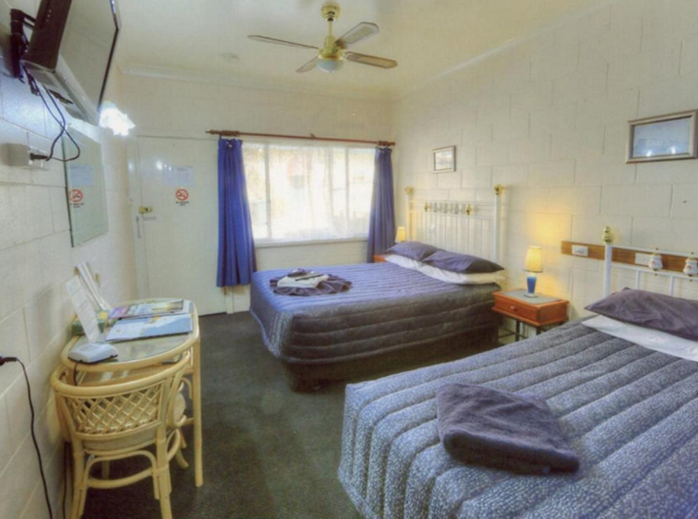 The Lodge Outback Motel Broken Hill Buitenkant foto