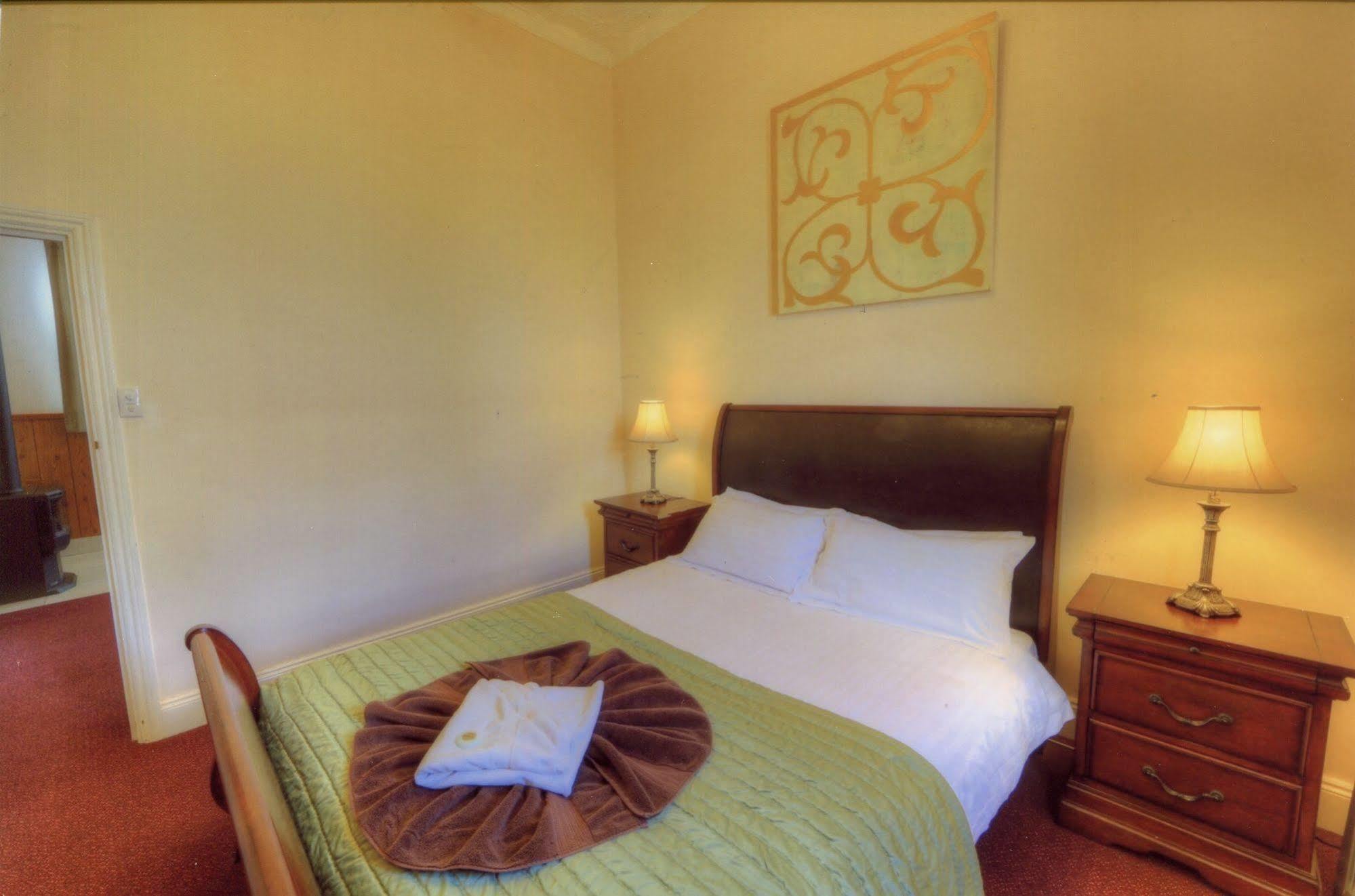The Lodge Outback Motel Broken Hill Buitenkant foto