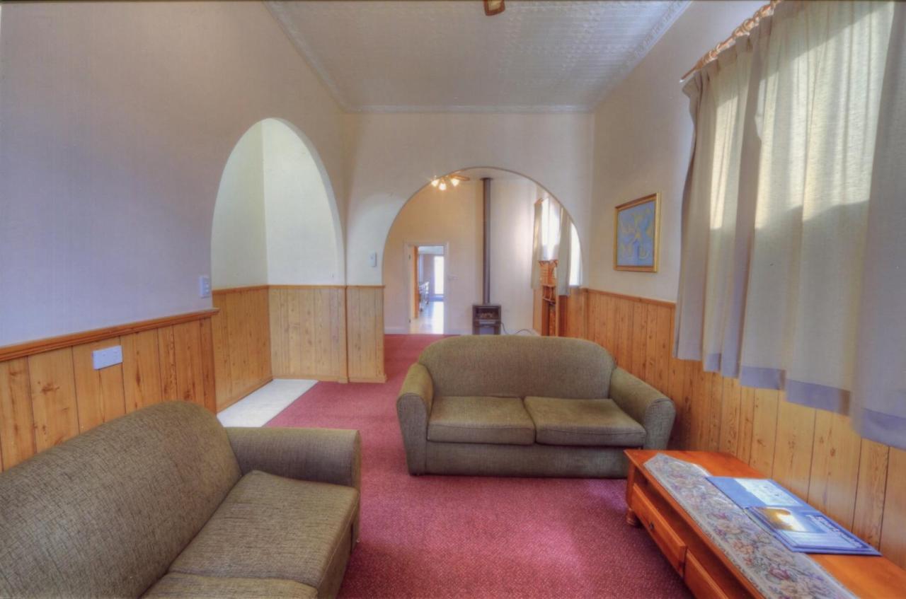 The Lodge Outback Motel Broken Hill Buitenkant foto